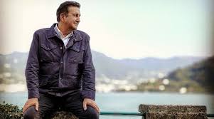Freedom – Oltre il confine sbarca su Italia 1 con un “Roberto Giacobbo guida”, interessato e interessante