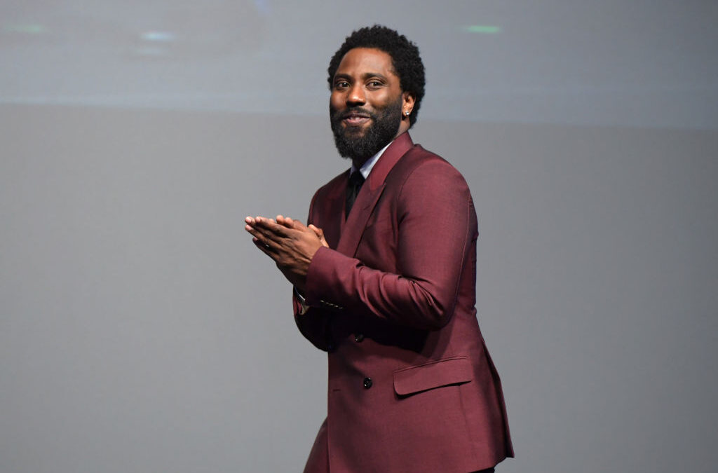 John David Washington insieme a Christian Bale e Margot Robbie nel prossimo film di David O. Russell