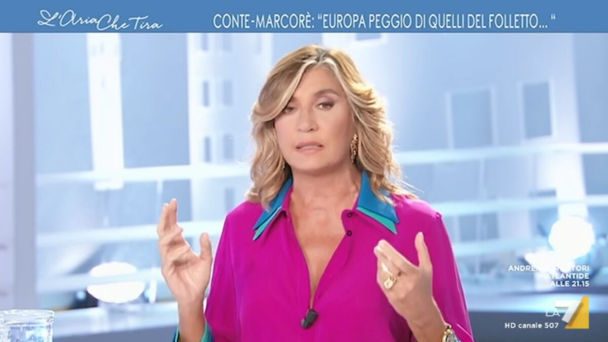 L’Aria che tira, frecciata della Merlino a Concita De Gregorio: “Chiamatemi Myrta, sono molto contenta”