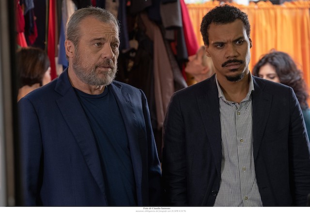 Nero a metà 2
