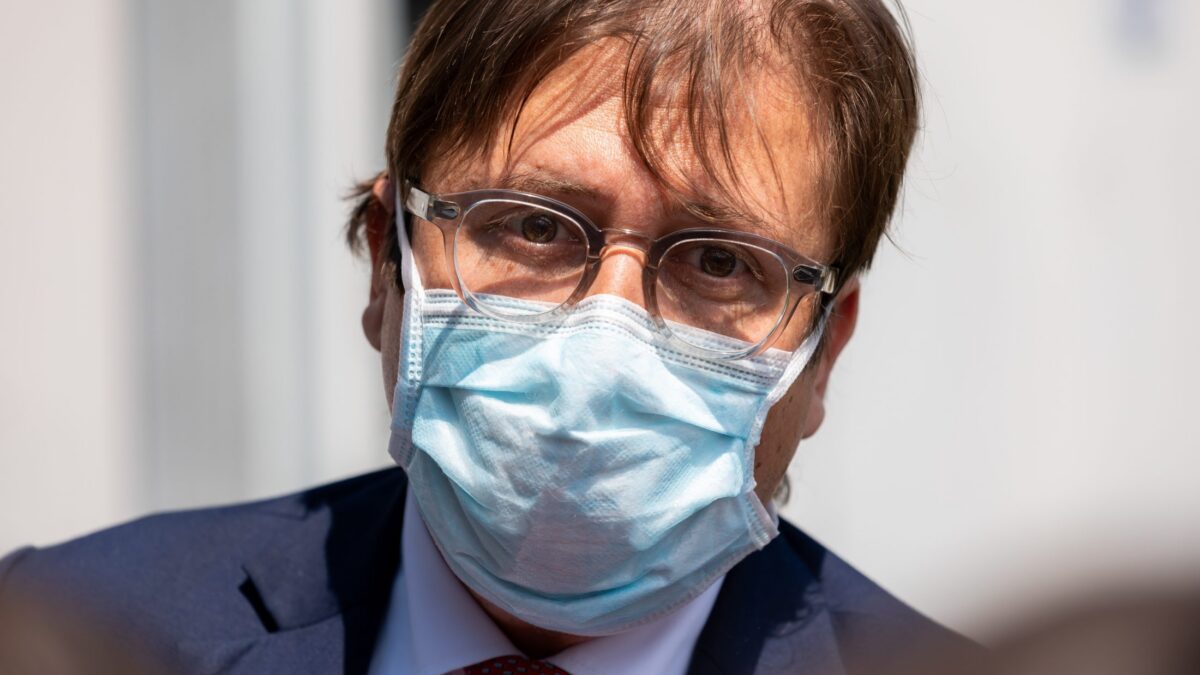 COVID-19, Sileri: “Situazione sotto controllo, non vi saranno chiusure”