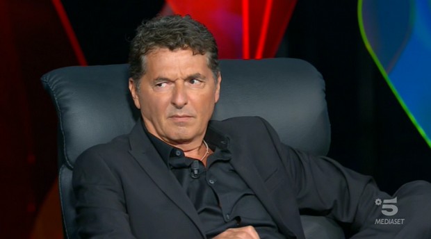 Le Iene 2022: Teo Mammucari torna alla conduzione