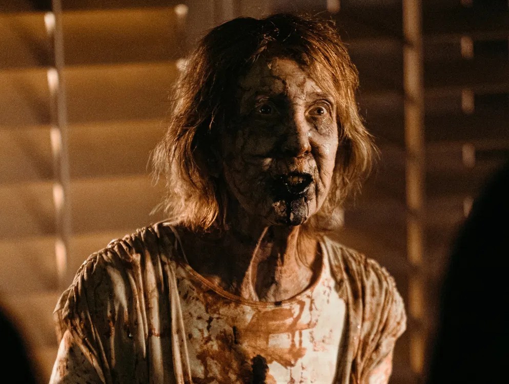 The Call: trailer del film horror con Lin Shaye e Tobin Bell