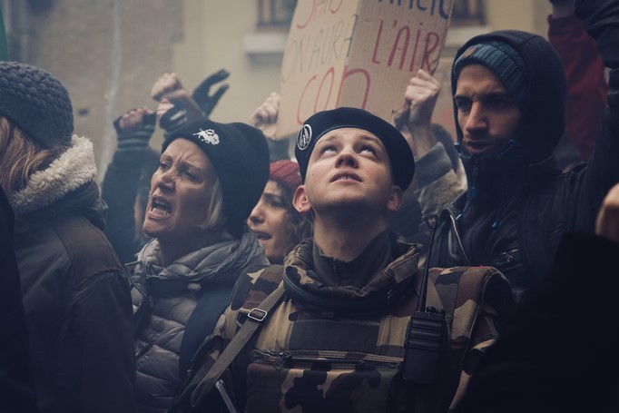 Venezia 2020, La Troisième Guerre: trama, clip e foto del film di Giovanni Aloi