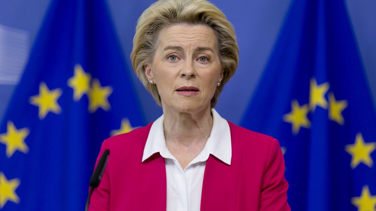 Migranti, UE: “Alleggeriremo il peso sui Paesi di primo ingresso”