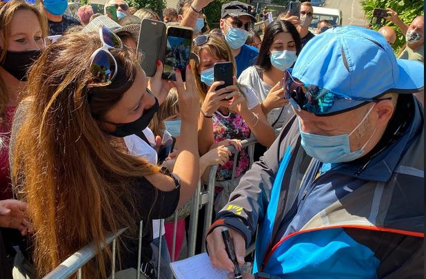 Coronavirus, Vasco Rossi e il messaggio d’affetto e stima ai fan: “Abbiamo seguito i consigli delle 3 “R””