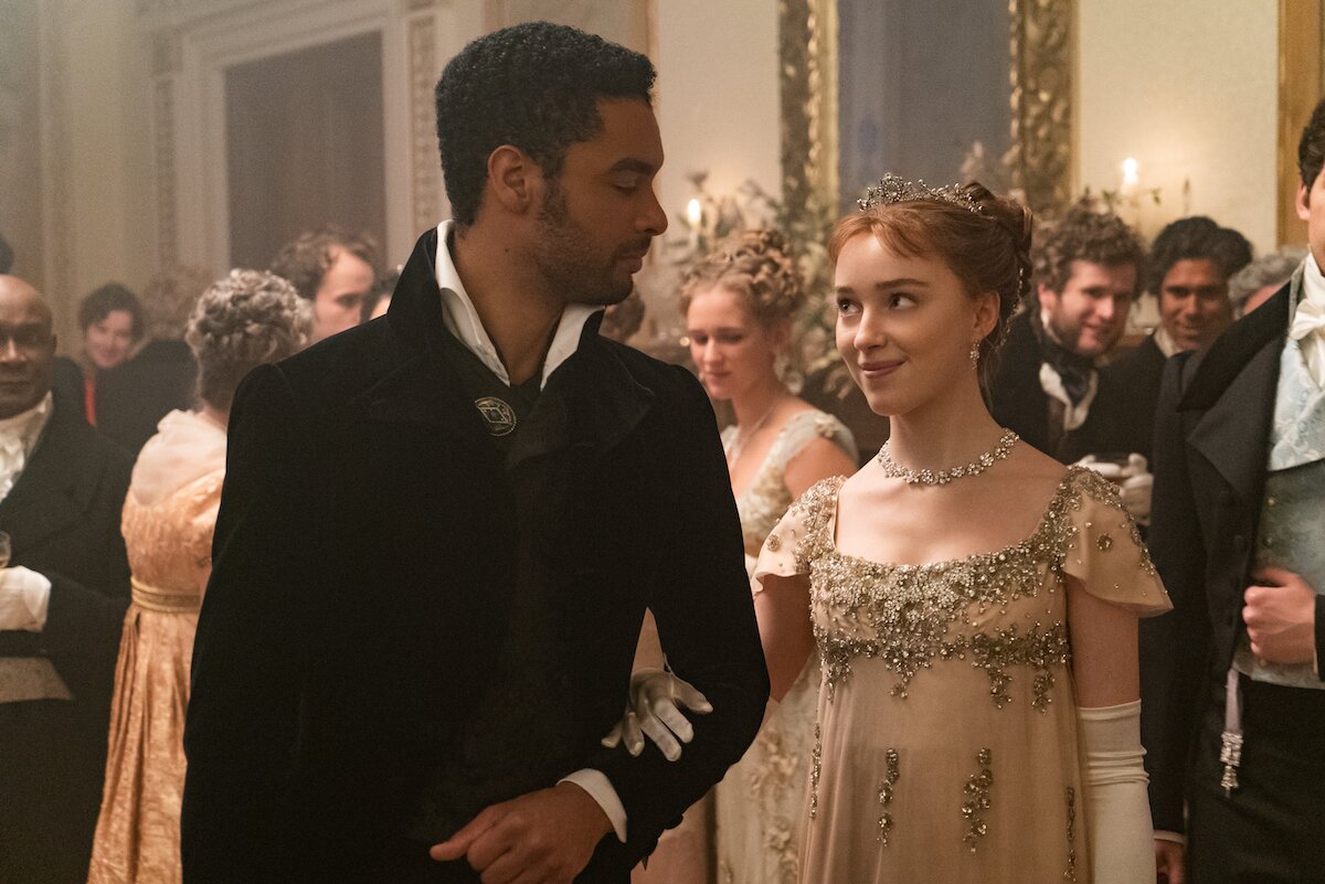 Bridgerton in testa alle Top Ten Netflix di mezzo mondo e con 63 milioni di visualizzazioni è la quinta serie più vista
