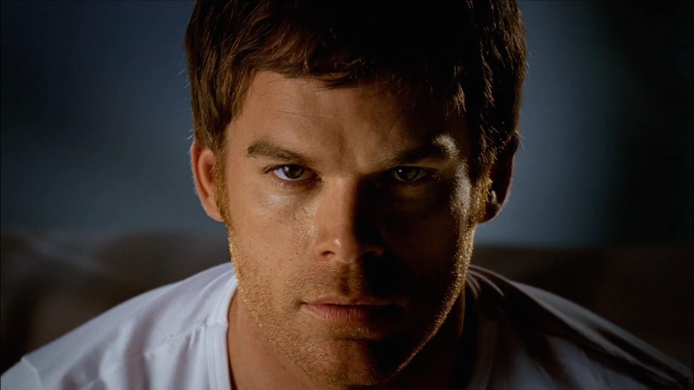 Dexter torna in tv: Showtime ordina il revival da dieci episodi