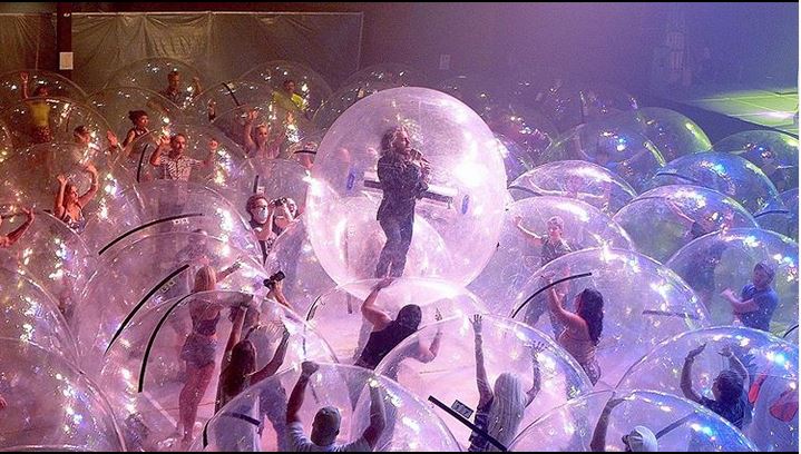 The Flaming Lips rilanciano: altri concerti in era Covid-19 nelle bolle spaziali