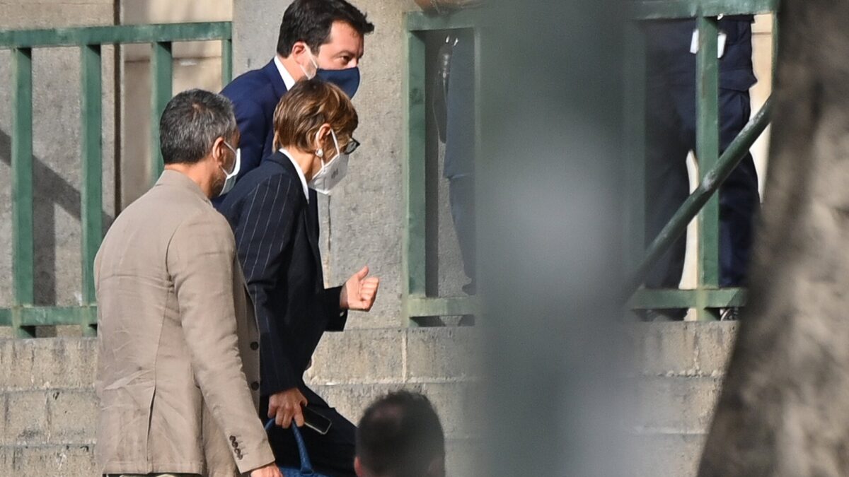Gregoretti, Salvini: “Toninelli non ricordava praticamente nulla, spero che ricordi dove abita”