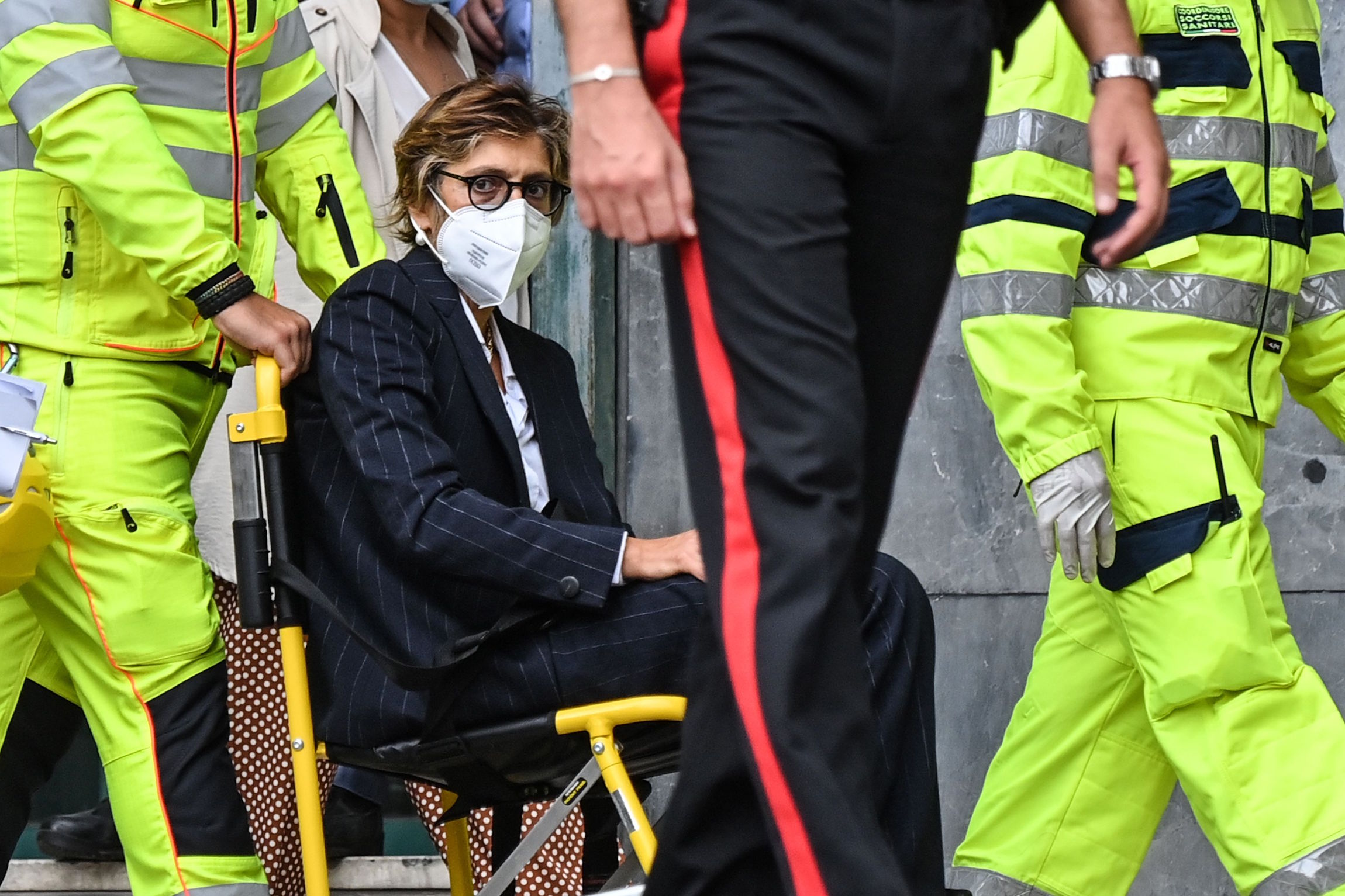 Giulia Bongiorno in sedia a rotelle, Salvini: “Denunceremo chi di dovere”