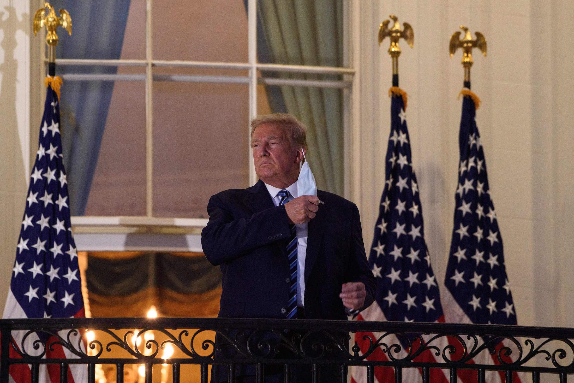 Biden: “No al secondo dibattito se Trump ancora positivo” | Media USA: “Presidente incurante del bilancio della pandemia”