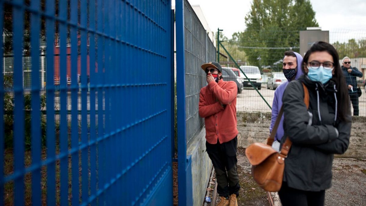 Nuovo Dpcm: cosa cambia per scuole, sport, feste e altro