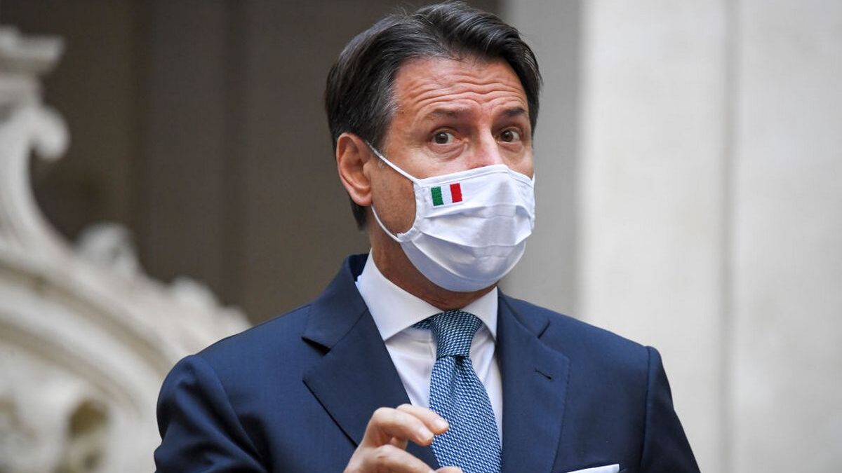 Coronavirus, in arrivo nuovo Dpcm: coprifuoco alle 22 e altre restrizioni