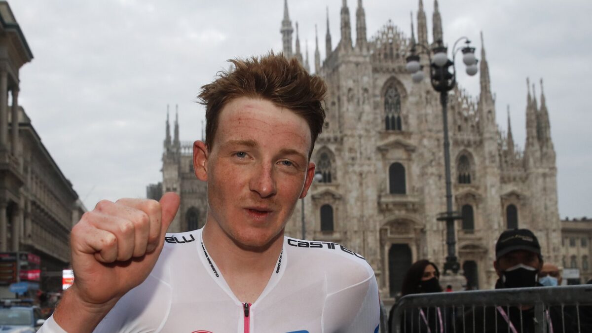 Giro d’Italia 2020: a Geoghegan Hart la Maglia Rosa, a Ganna anche l’ultima crono
