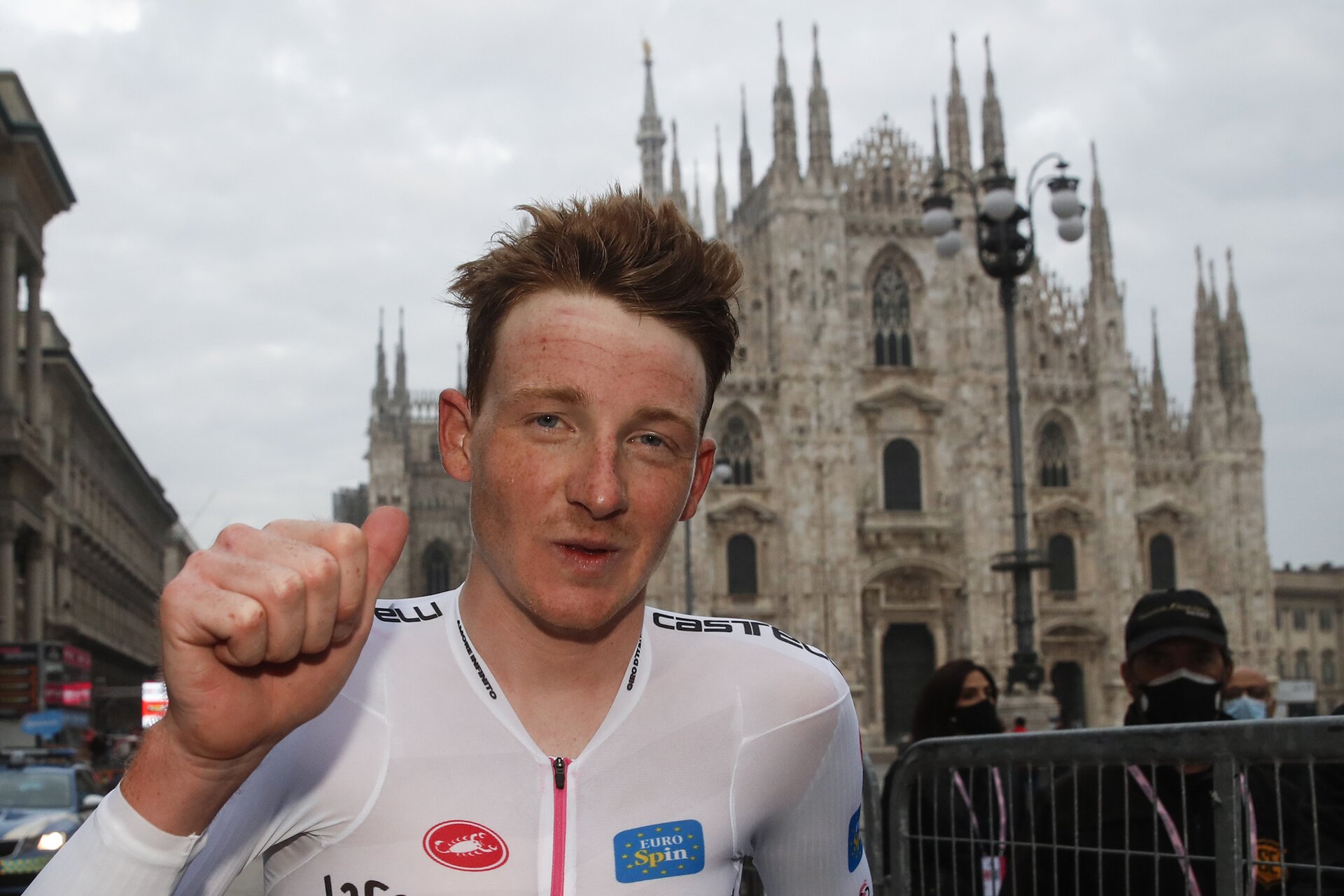 Giro d’Italia 2020: a Geoghegan Hart la Maglia Rosa, a Ganna anche l’ultima crono