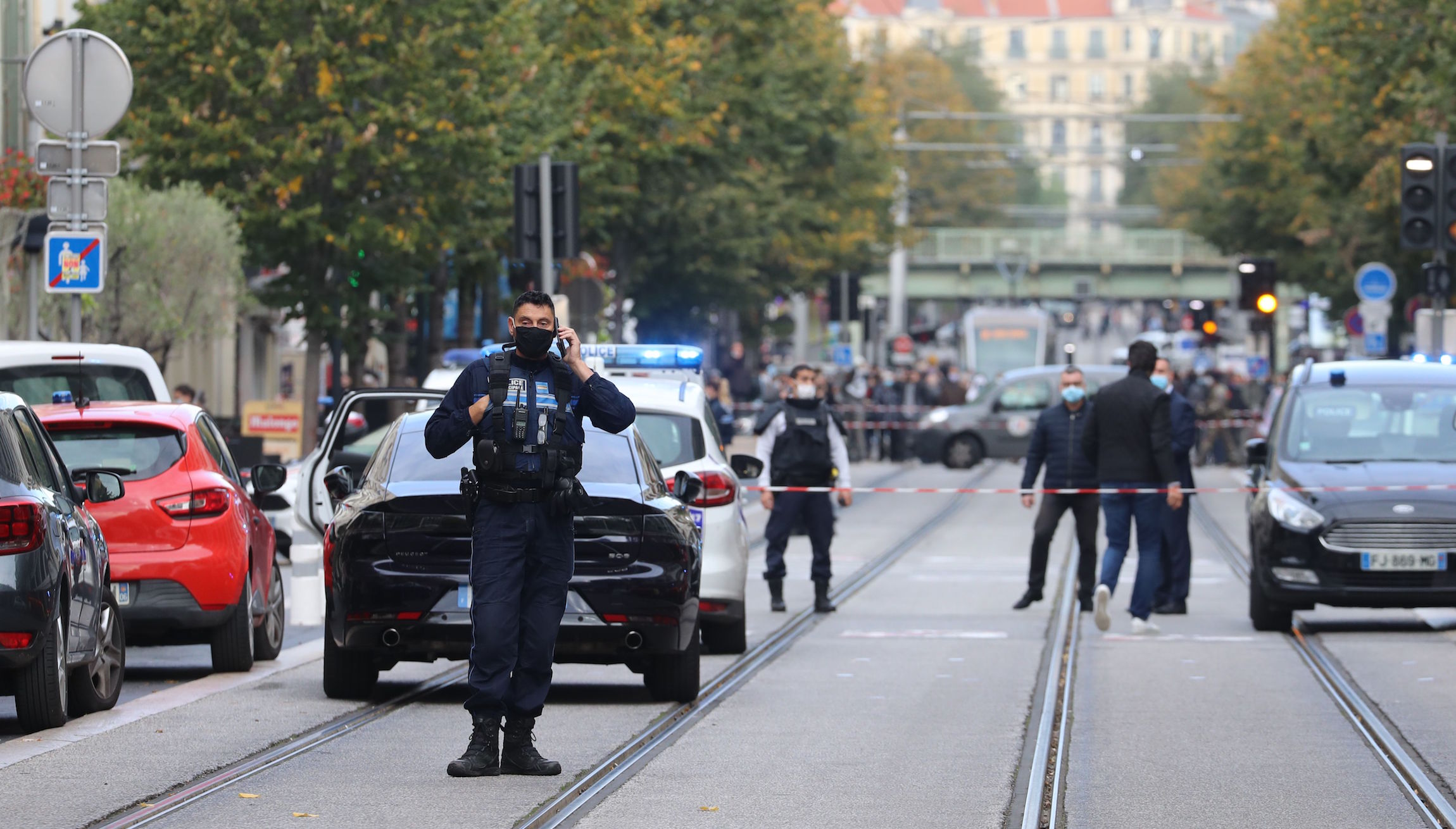 Attacco a Nizza all’arma bianca: la fotogallery