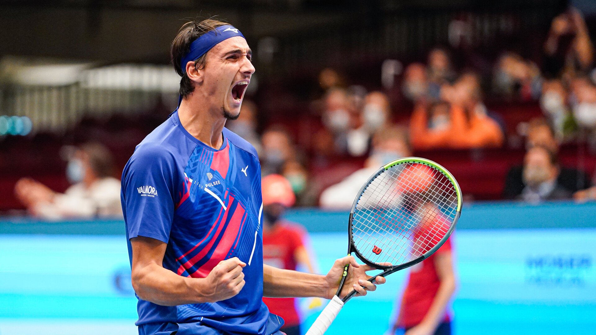 Tennis, Sonego batte anche Evans a Vienna ed è in finale contro Rublev