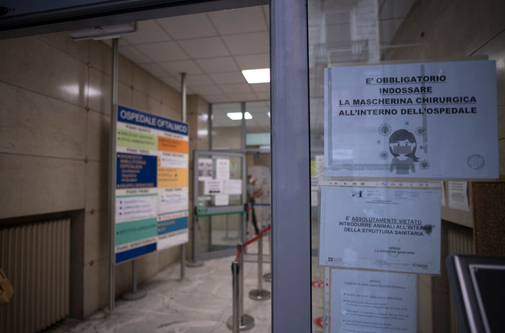 COVID-19, cosa dice l’ultimo rapporto dell’ISS? Prime criticità e invito a rispettare le regole