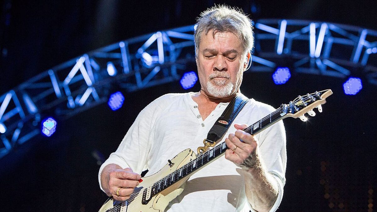 Morto Eddie van Halen: la leggenda del rock aveva 65 anni