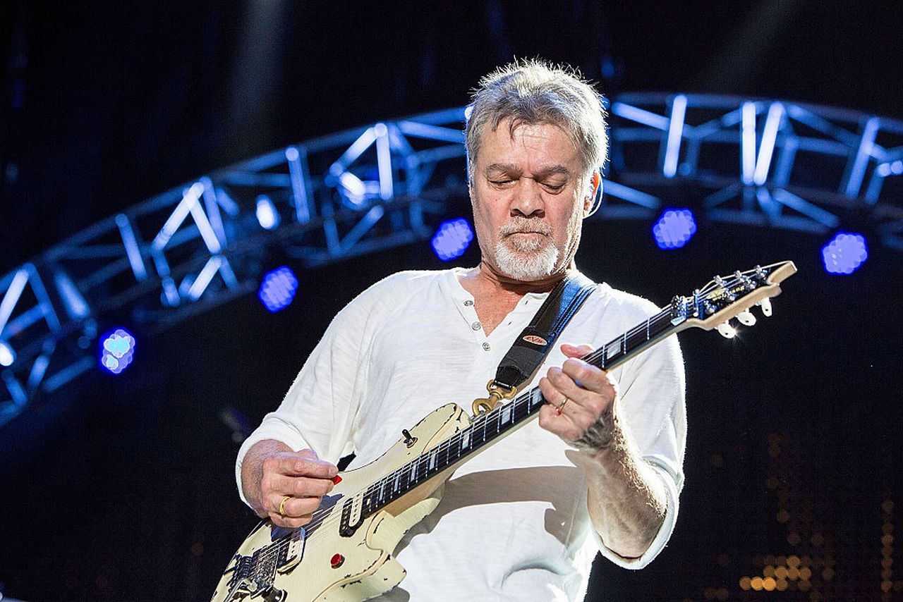 Morto Eddie van Halen: la leggenda del rock aveva 65 anni