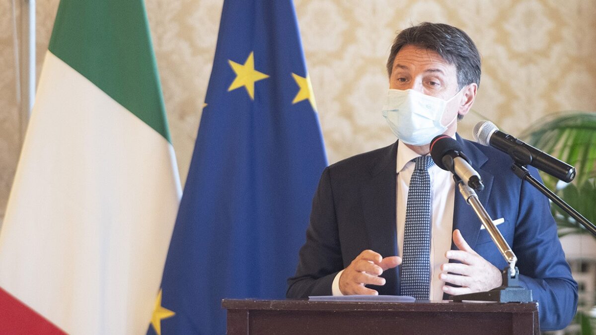Conte: “Escluderei lockdown nazionale. Possibili chiusure circoscritte”