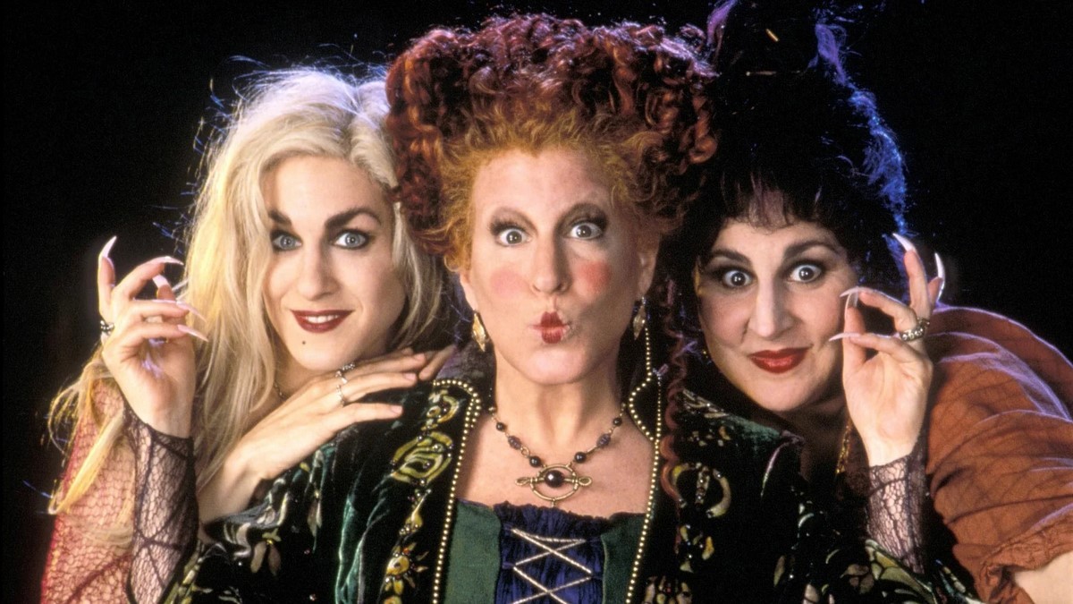 Hocus Pocus 2: tornano le sorelle Sanderson, lo conferma Bette Midler