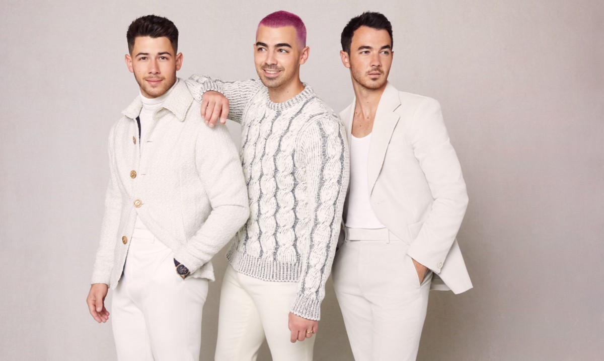 Jonas Brothers, I need you Christmas è il nuovo brano natalizio (Testo, Traduzione e Audio)