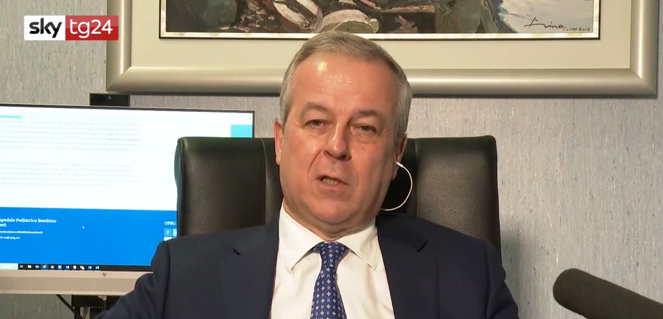 Locatelli (CTS e CSS): “Evitare panico, terapie intensive e decessi non sono come a marzo”