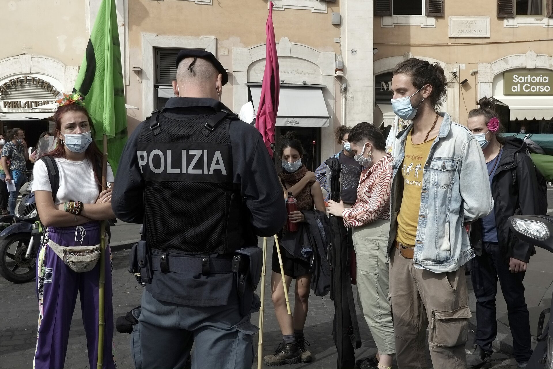 Cosa non è stato modificato dei decreti Salvini? Le norme sull’ordine pubblico