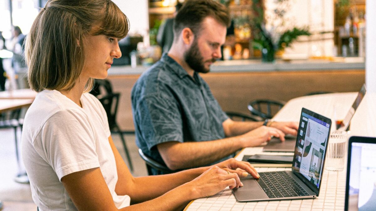 Istat: disoccupazione giù ad agosto, ma i livelli pre-Covid sono lontani