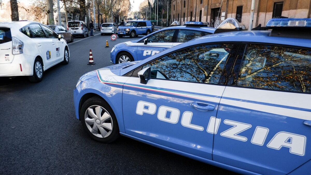 Sparatoria a Reggio Emilia, 5 feriti. Arrestato l’autore