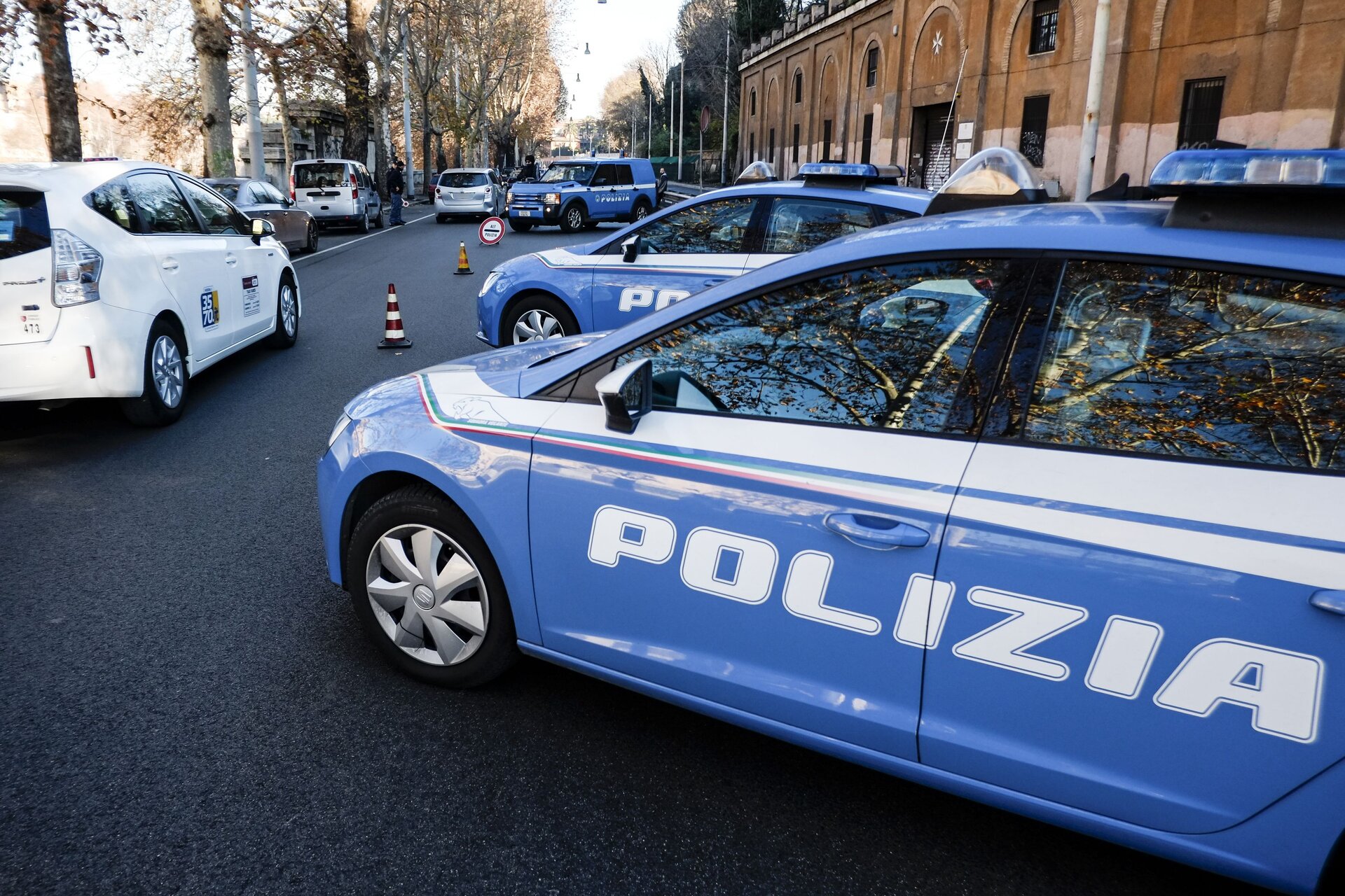 Sparatoria a Reggio Emilia, 5 feriti. Arrestato l’autore