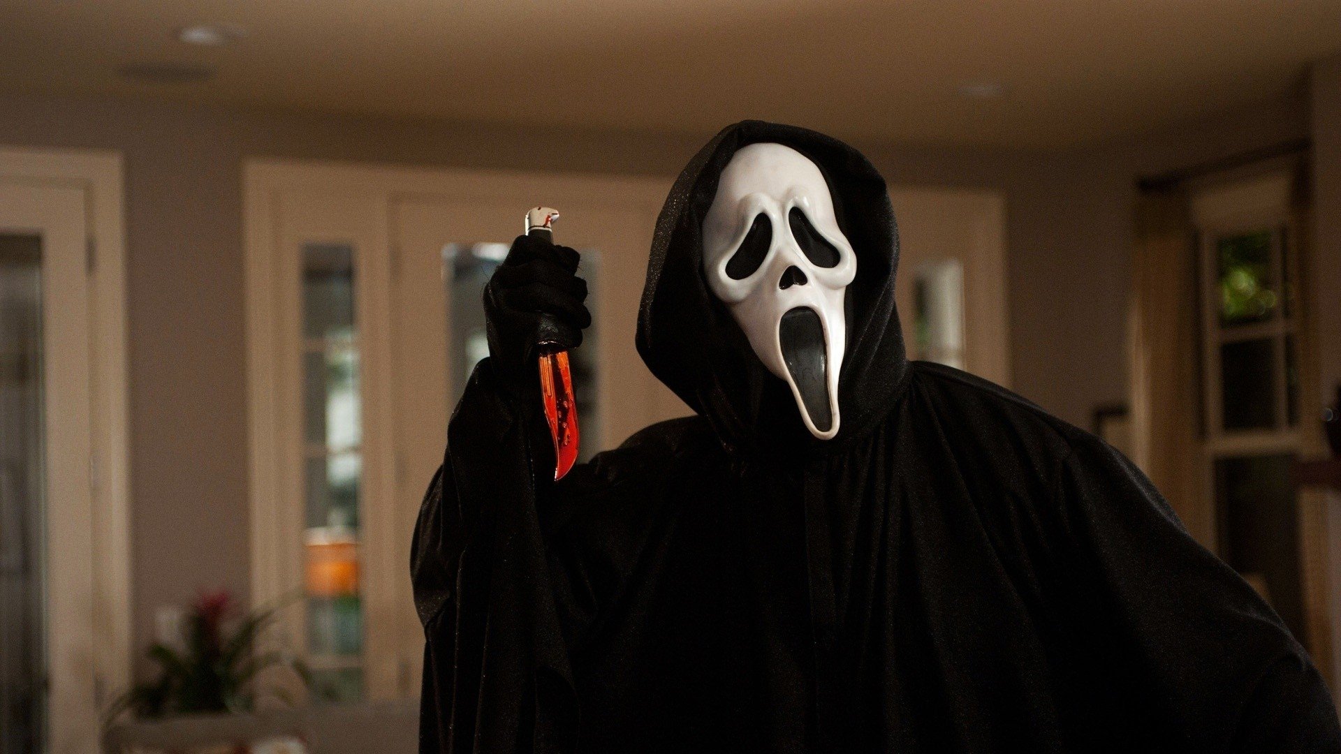 Scream 5: nuova foto dal set per celebrare Halloween con GhostFace