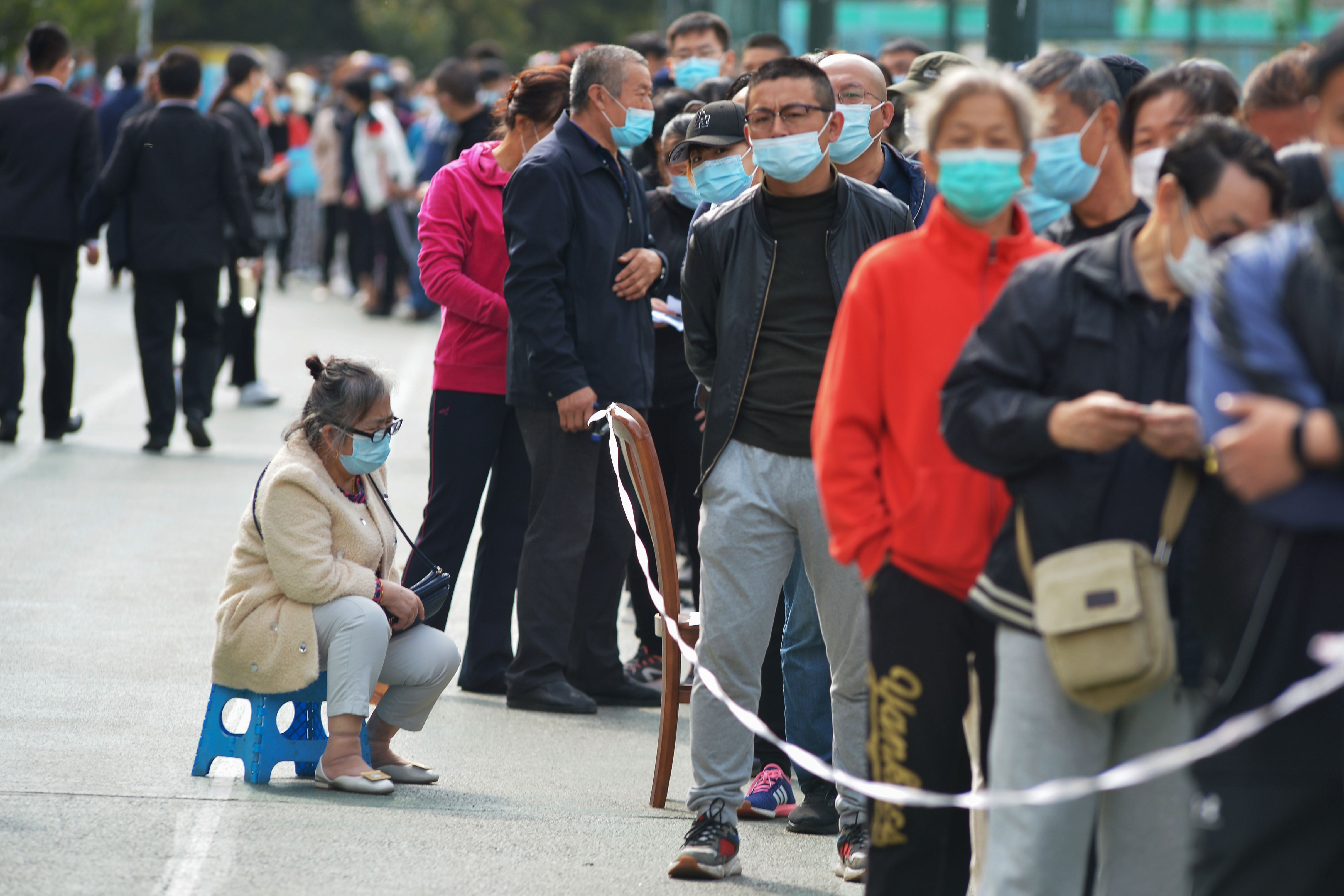 Cina, 12 casi di COVID a Qingdao: 9 milioni di test in 5 giorni