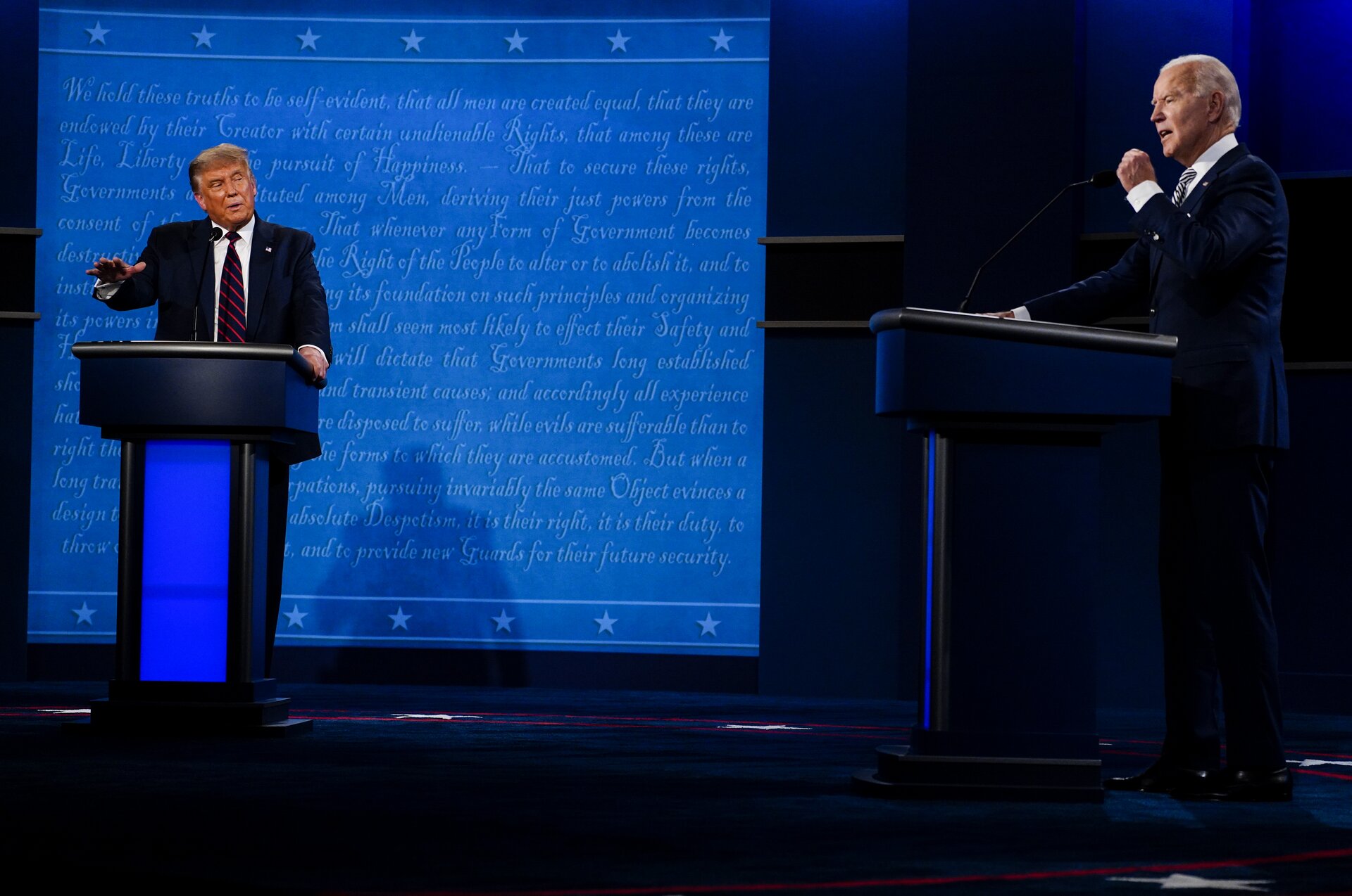 Presidenziali USA 2020, dopo lo scontro Trump-Biden cambiano le regole del dibattito tv
