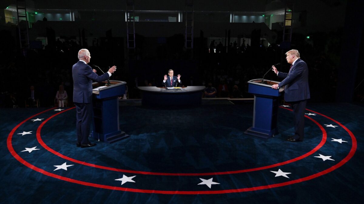 Presidenziali USA 2020, cancellato il secondo confronto Trump – Biden: il Presidente si è opposto al dibattito virtuale