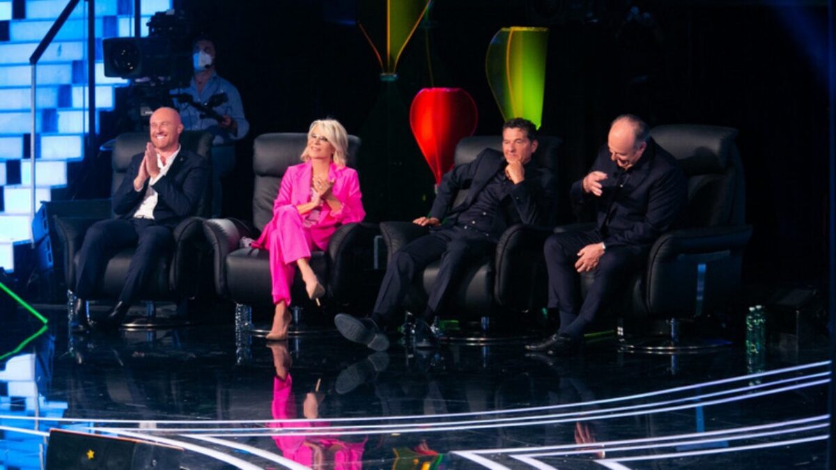 Ascolti tv sabato 28 novembre 2020