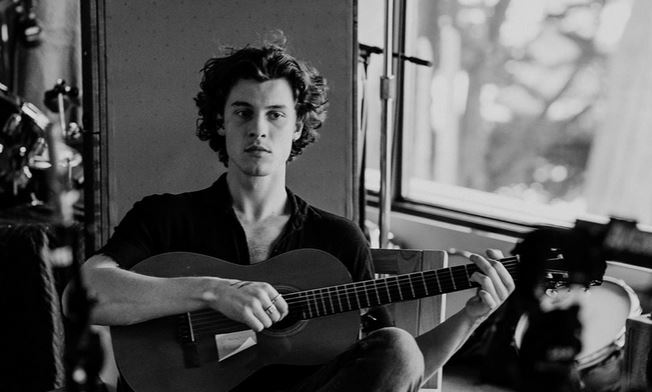 Wonder, Shawn Mendes: un emblema del suo profondo stato di contemplazione (video)