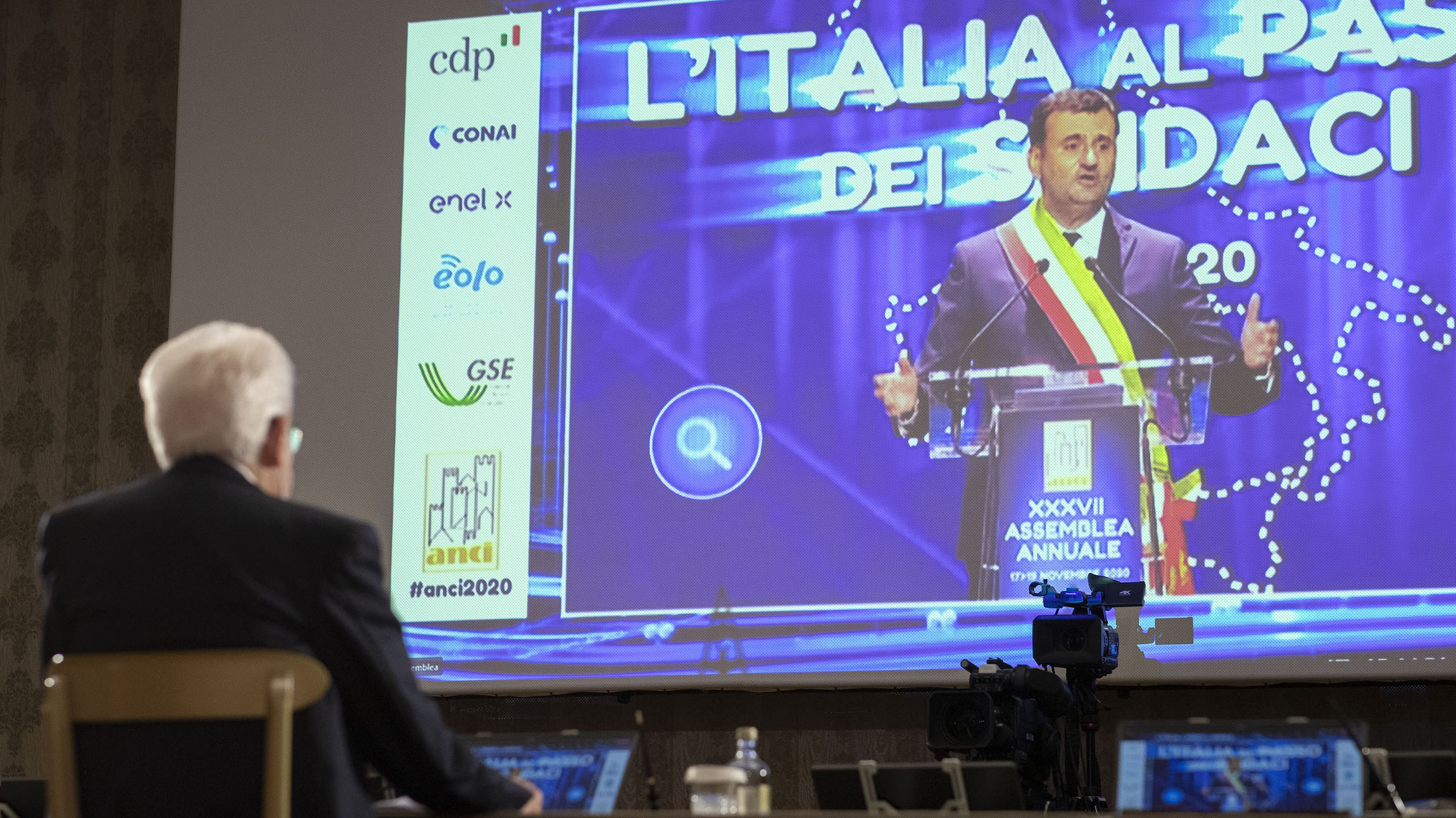 Mattarella ai sindaci