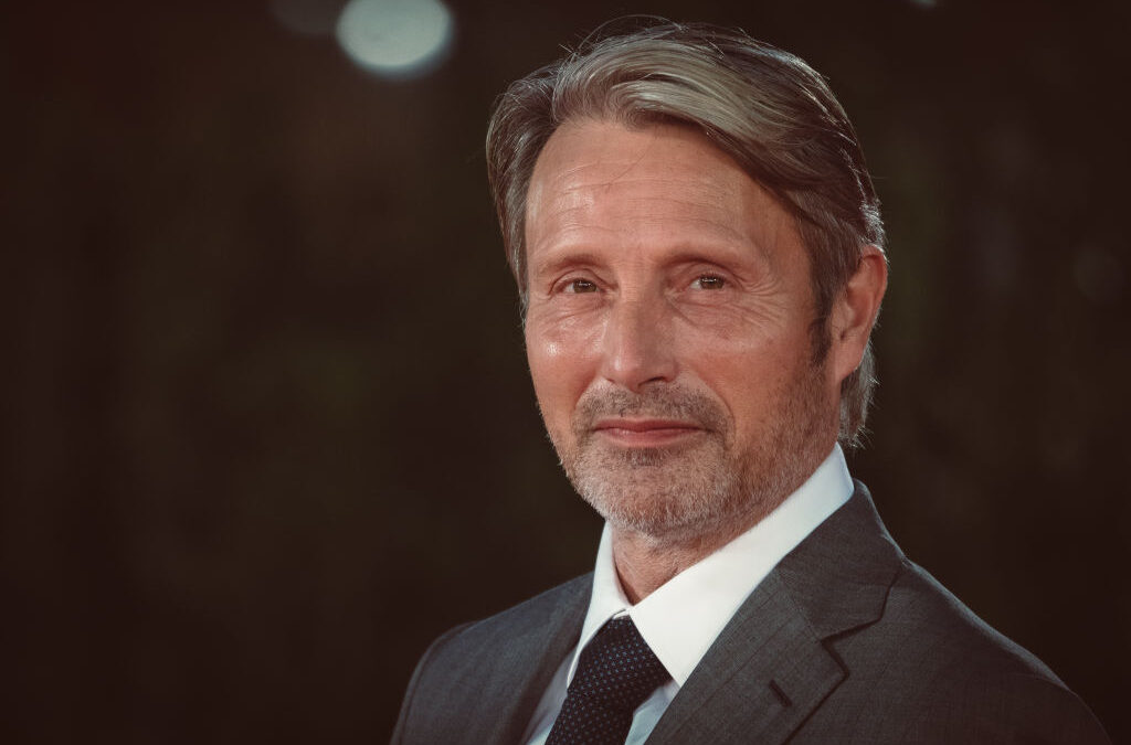 Animali Fantastici 3: Mads Mikkelsen sostituisce Johnny Depp, è ufficiale