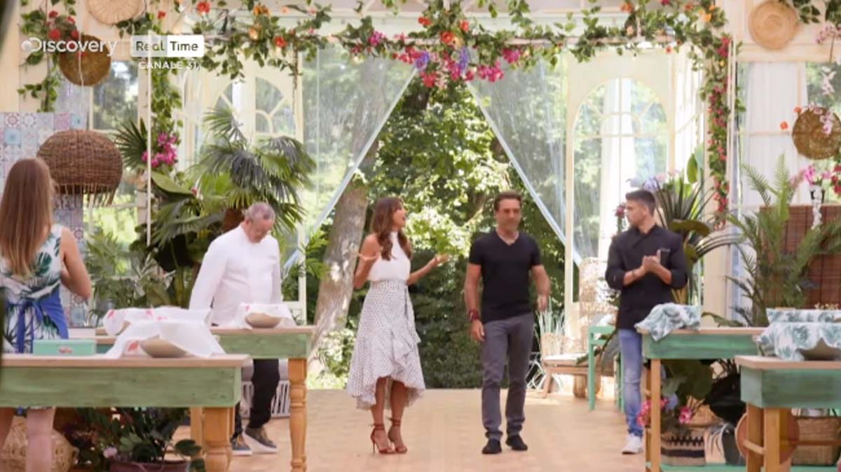 Bake Off Italia 2020, Gino D’Acampo ospite dell’undicesima puntata