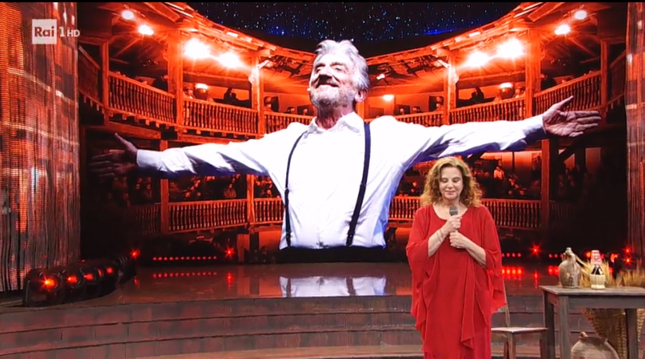 Ballando con le Stelle, l’omaggio a Stefano D’Orazio e Gigi Proietti