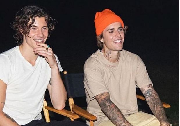 “Chi è Shawn Mendes?”, Justin Bieber ironizza sul collega, con il video virale del 2015, per promuovere “Monster”