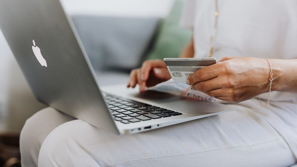 Black Friday 2020: quanto spenderanno gli italiani nell’era Covid