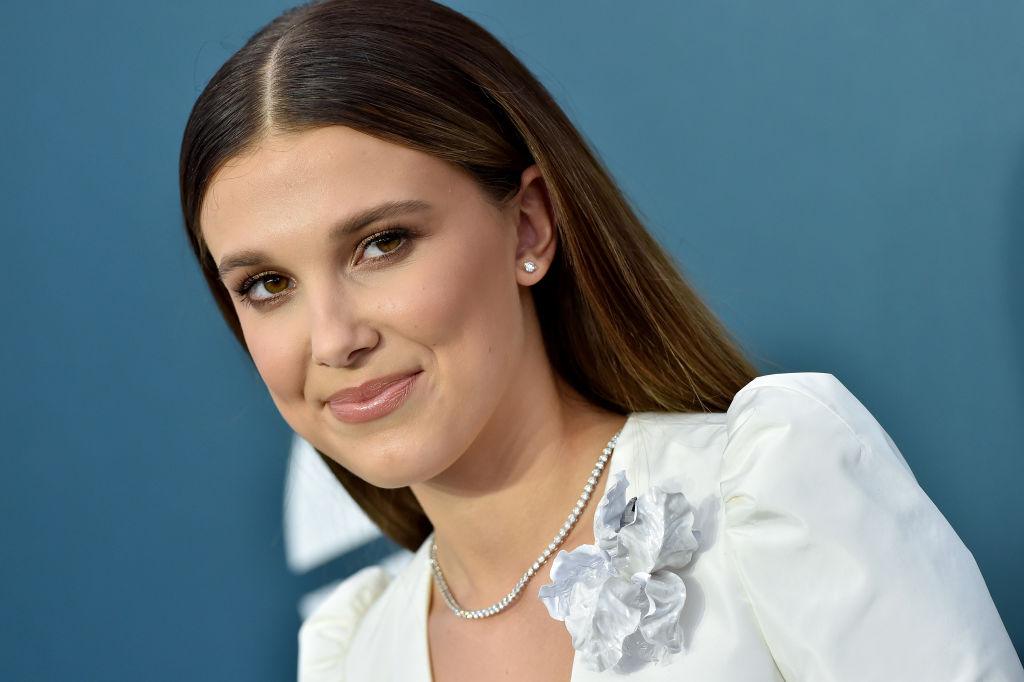 Damsel: Millie Bobby Brown protagonista e produttrice del fantasy Netflix