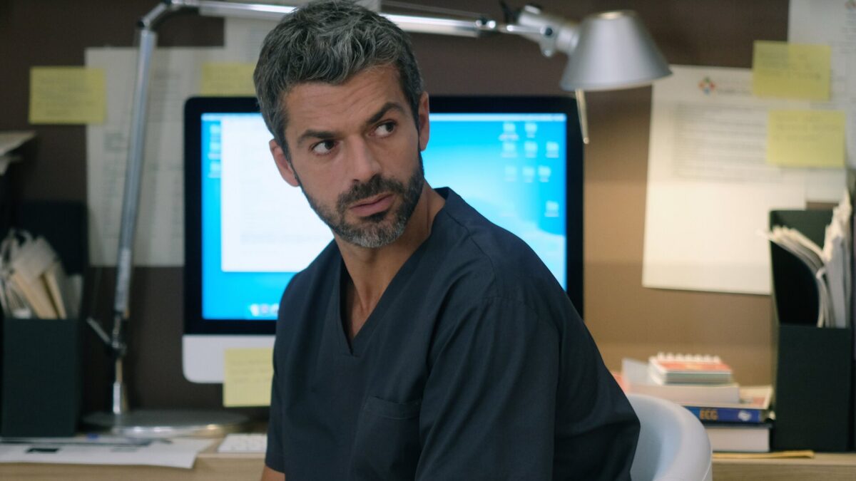 Luca Argentero ed il suo Doc: “Tutt’altro che rassicurante. Prima della seconda stagione vorrei una festa di apertura set!”