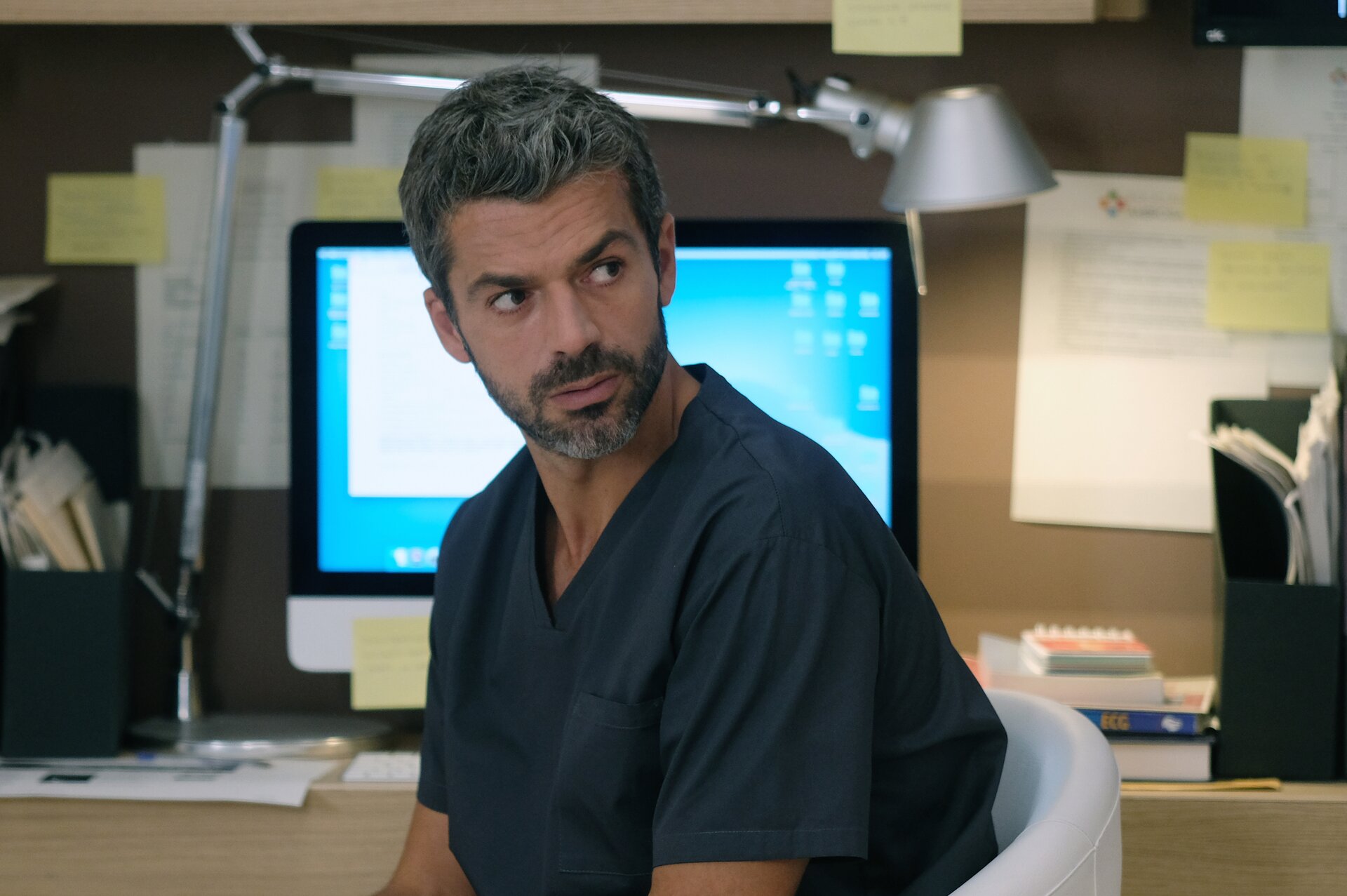Luca Argentero ed il suo Doc: “Tutt’altro che rassicurante. Prima della seconda stagione vorrei una festa di apertura set!”