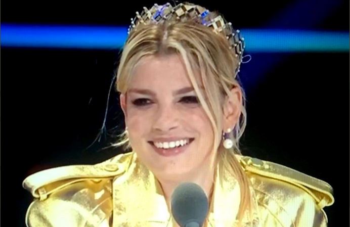 X Factor 2020, Emma deve decidere chi eliminare tra due suoi concorrenti: Santi eliminato, Blue Phelix salvo