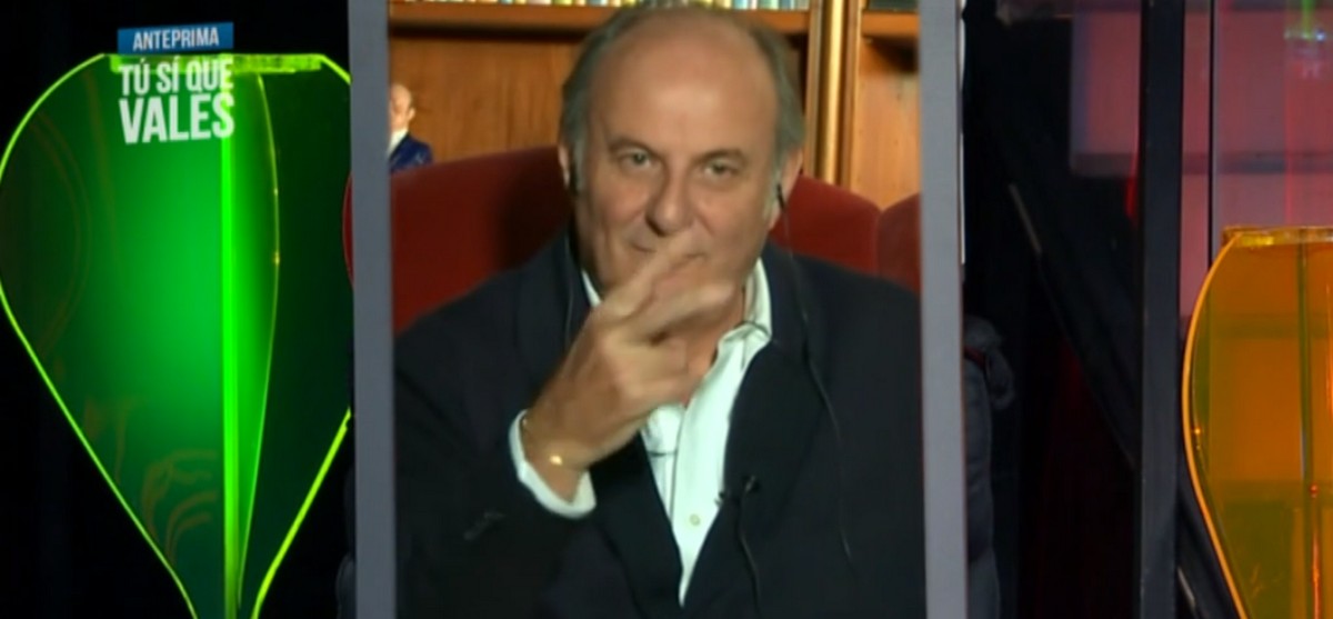Gerry Scotti torna in studio per la finale di Tu sì que vales